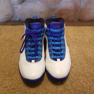 Jordan 10's